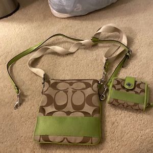 Green coach purse with wallet and extra strap